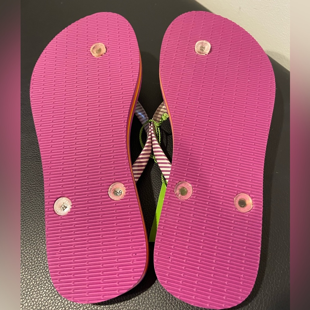 Vera Bradley plum crazy flip flops size M - Picture 3 of 4